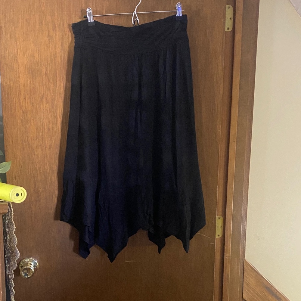 DJT Black Asymmetric Handkerchief Hem Skirt – Women’s Size L